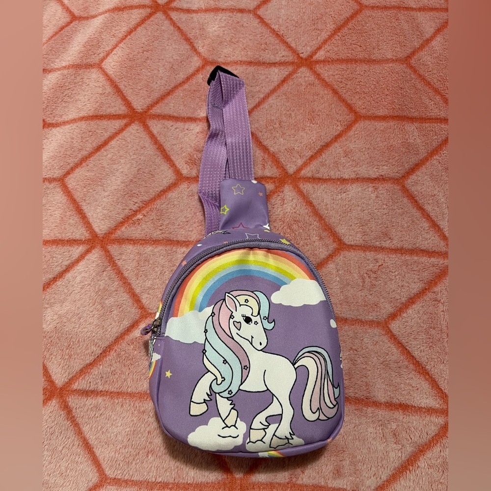 Kids Unicorn Sling Bag ✨NWOT✨